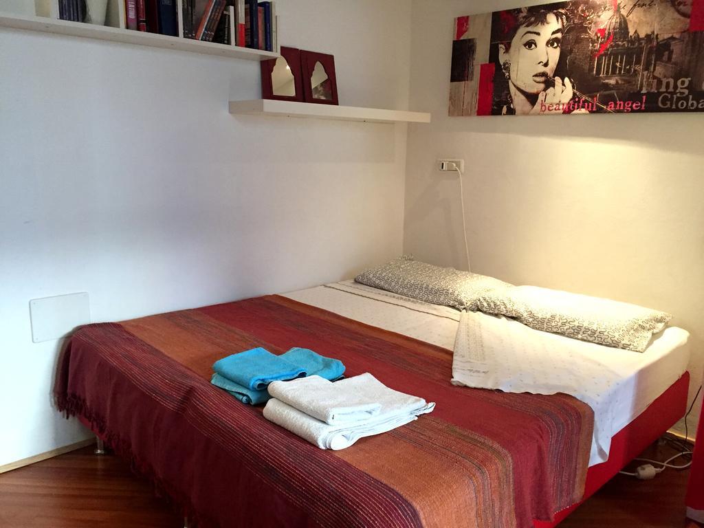 Marianna'S Studio Apartment Пиза Екстериор снимка
